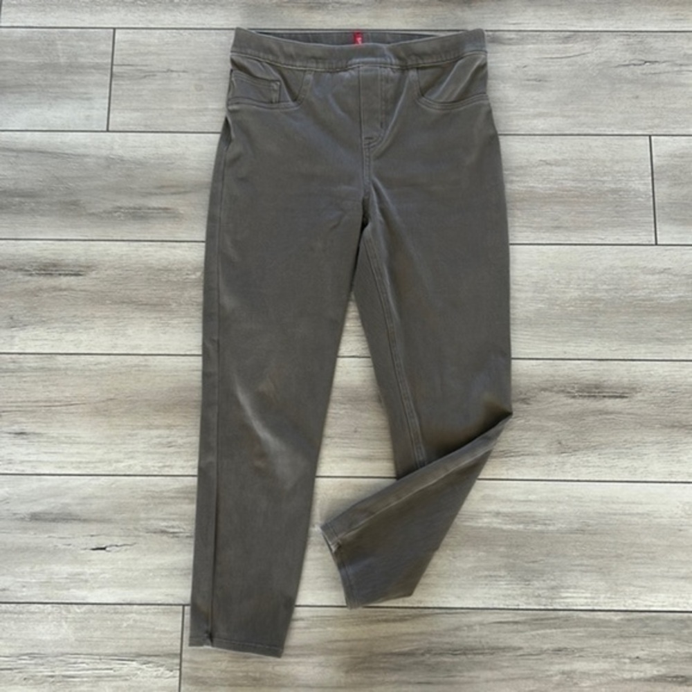 Spanx Jean-ish ankle legging jeans size medium in gray